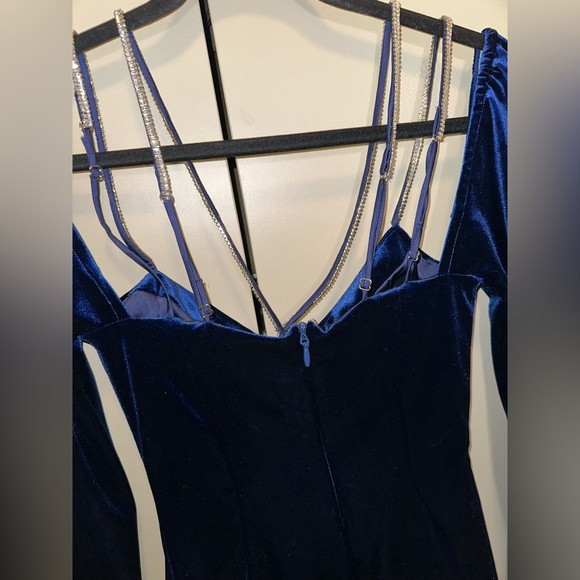 House Of CB Mistress Rocks Blue Velvet Mini Dress Size Small - Picture 10 of 10